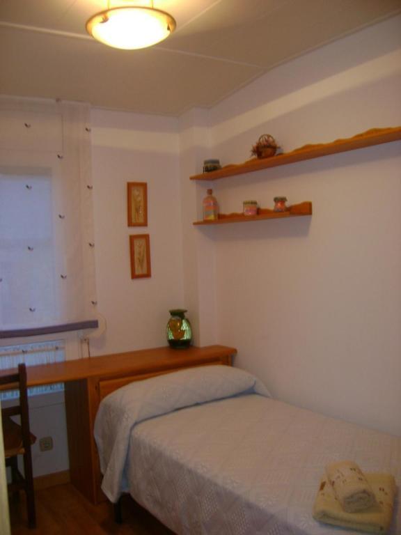 Apartamentos Pirineos Ordesa El Pueyo de Araguás Quarto foto